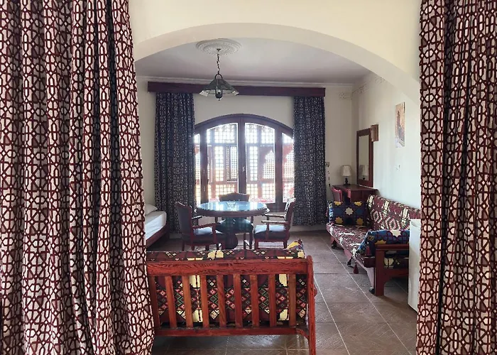 Hostel Ali Baba *